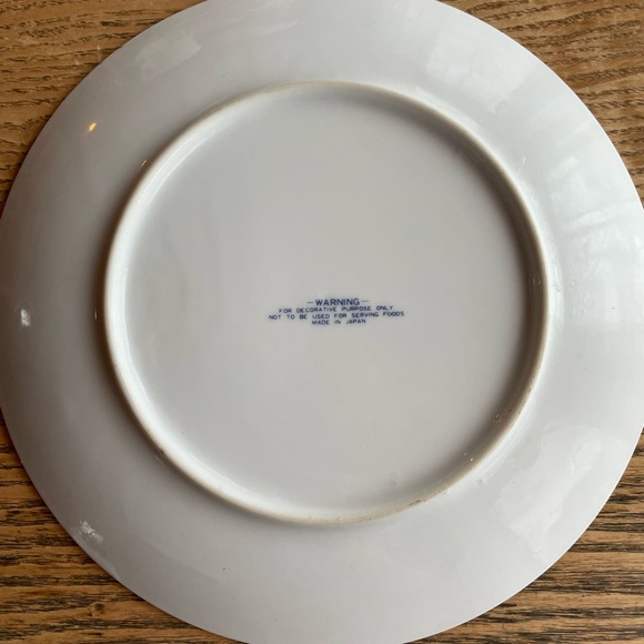 RARE Ziggy Santa Suit NYC Twin Towers Plate Collectible Christmas Decorative - Picture 3 of 4